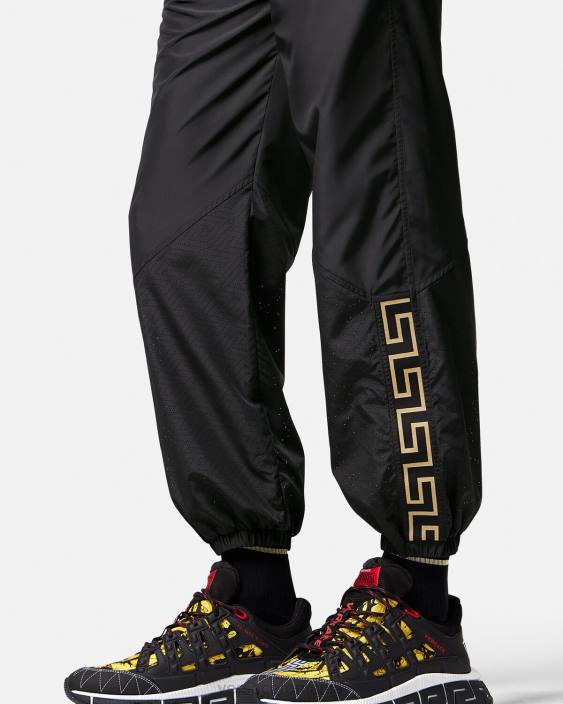 negru pantaloni de sport greca nylon gym Versace bărbați îmbrăcăminte 40L61453