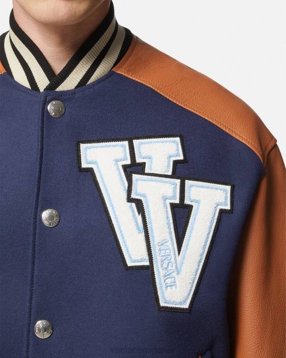 albastru si maro jachetă bomber cu logo-ul varsity Versace bărbați îmbrăcăminte 40L61257