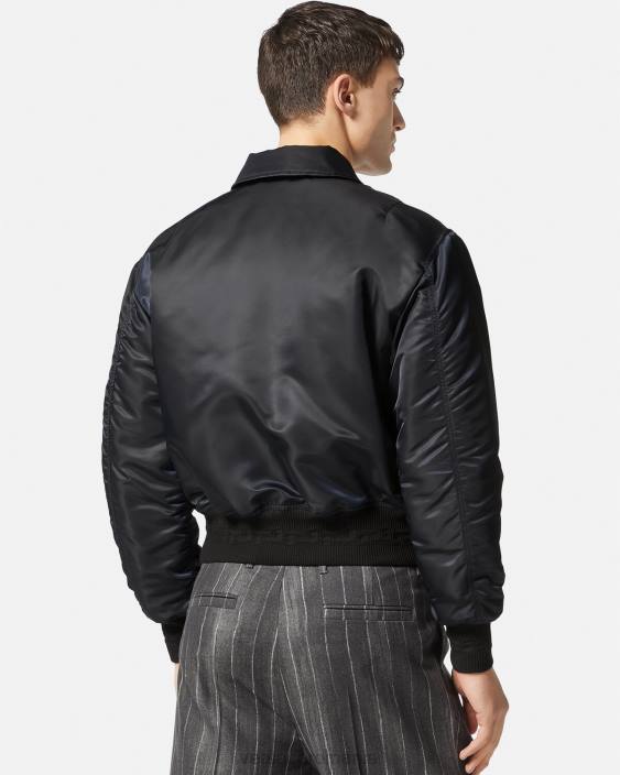 negru jachetă bomber cu plasture cu logo Versace bărbați îmbrăcăminte 40L61250